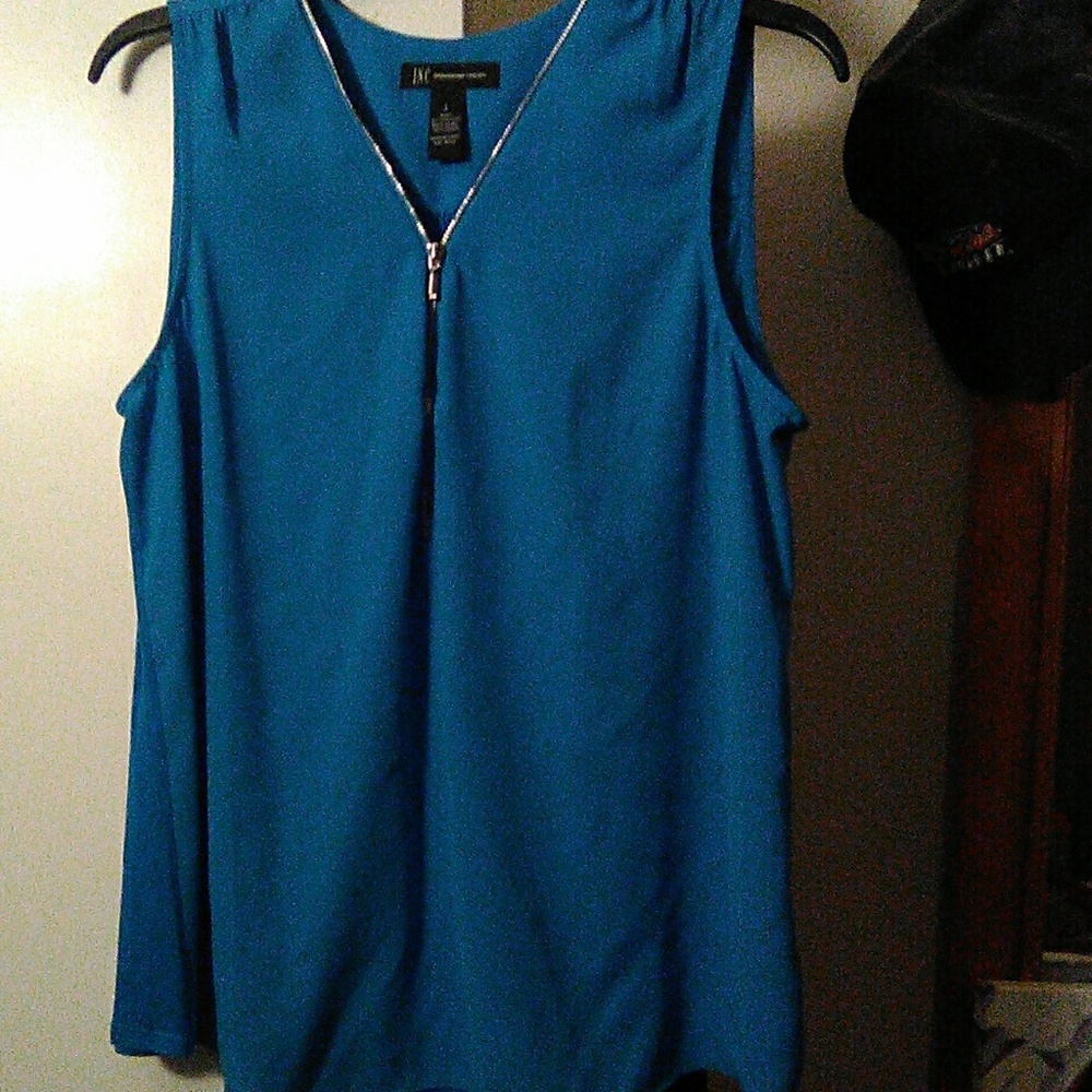 COPY - Turquoise tank top zippered